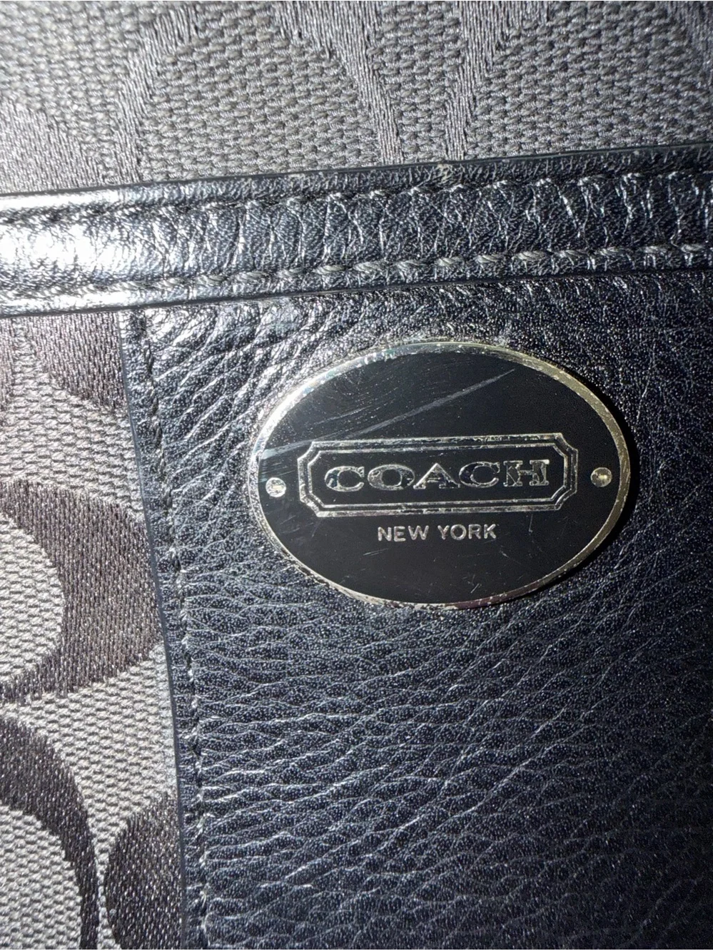 Coach Crossbody Bag – Signature Print- Compact 9